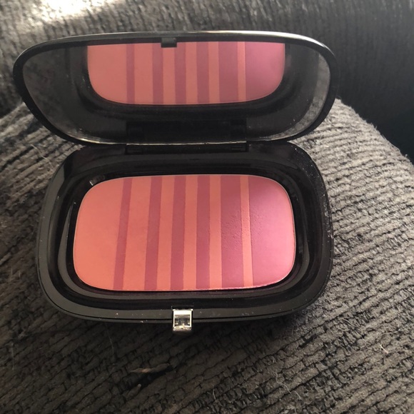 Marc Jacobs Other - Marc Jacobs Air Blush in Lush & Libido